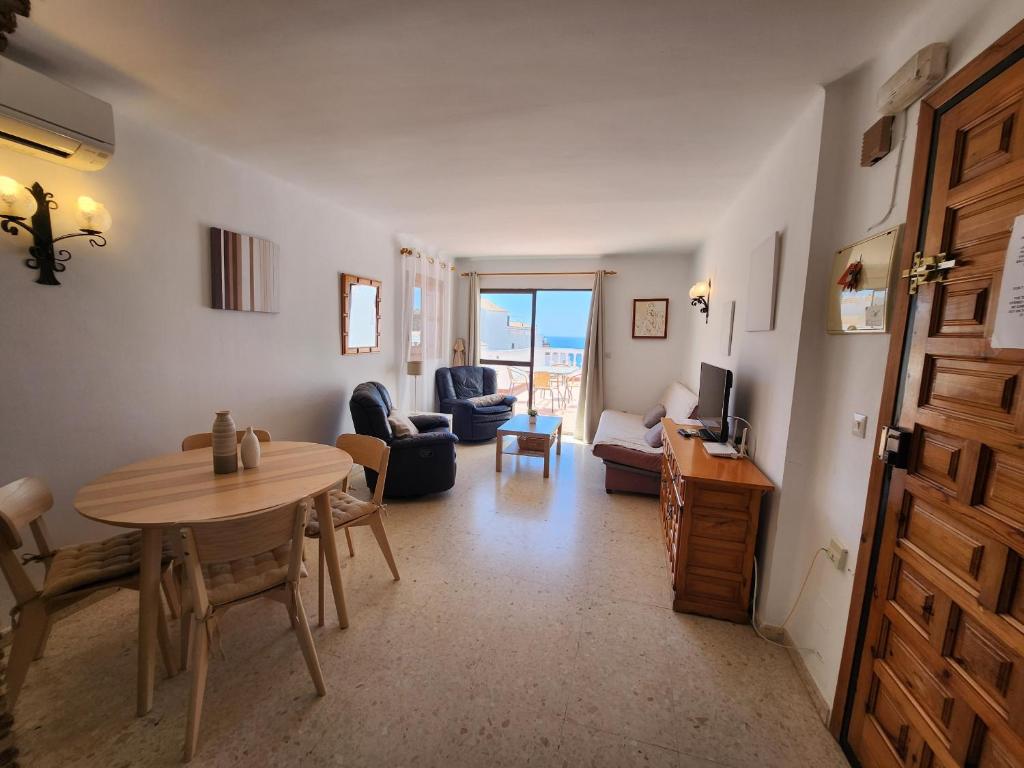 Posezení v ubytování R838 Capistrano Playa 213