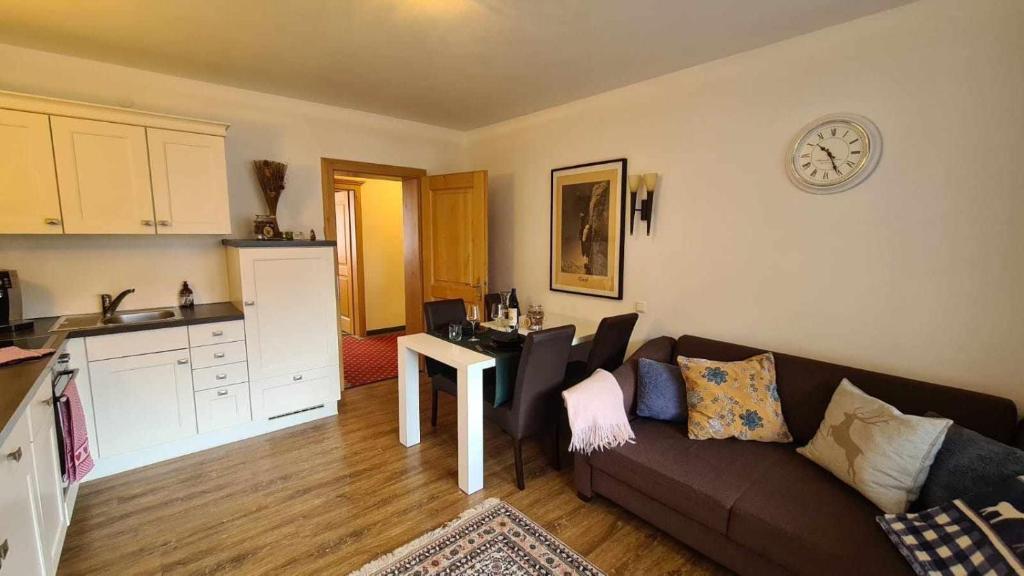 Kuchyň nebo kuchyňský kout v ubytování Gästehaus Huber