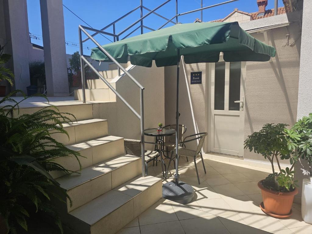 Budova, kde se apartmán nachází