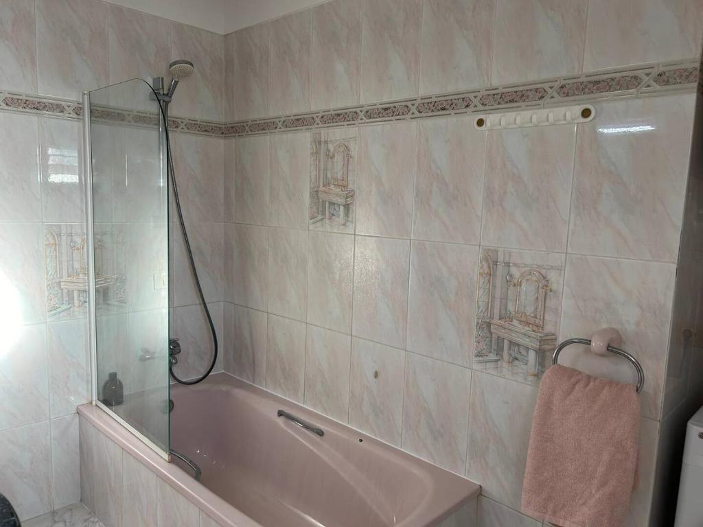 Kúpeľňa v ubytovaní Ocean View Penthouse By Dream Homes Tenerife