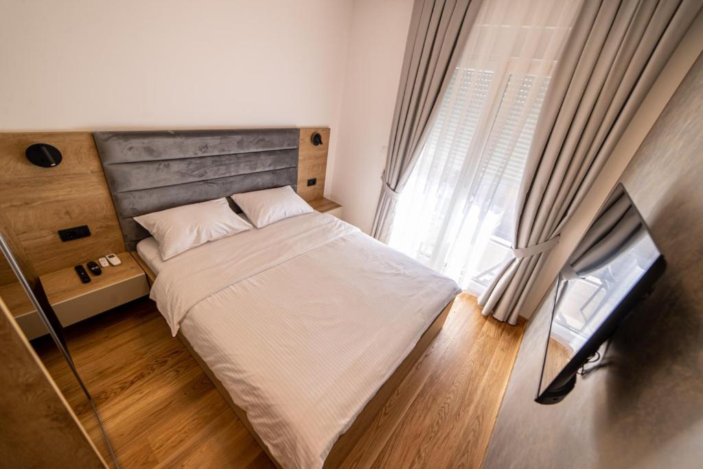 New City Luxury Apartments - 6