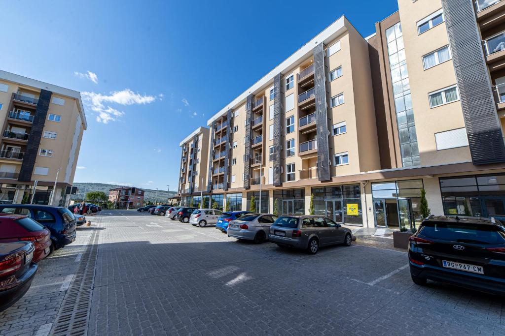 New City Luxury Apartments - 17