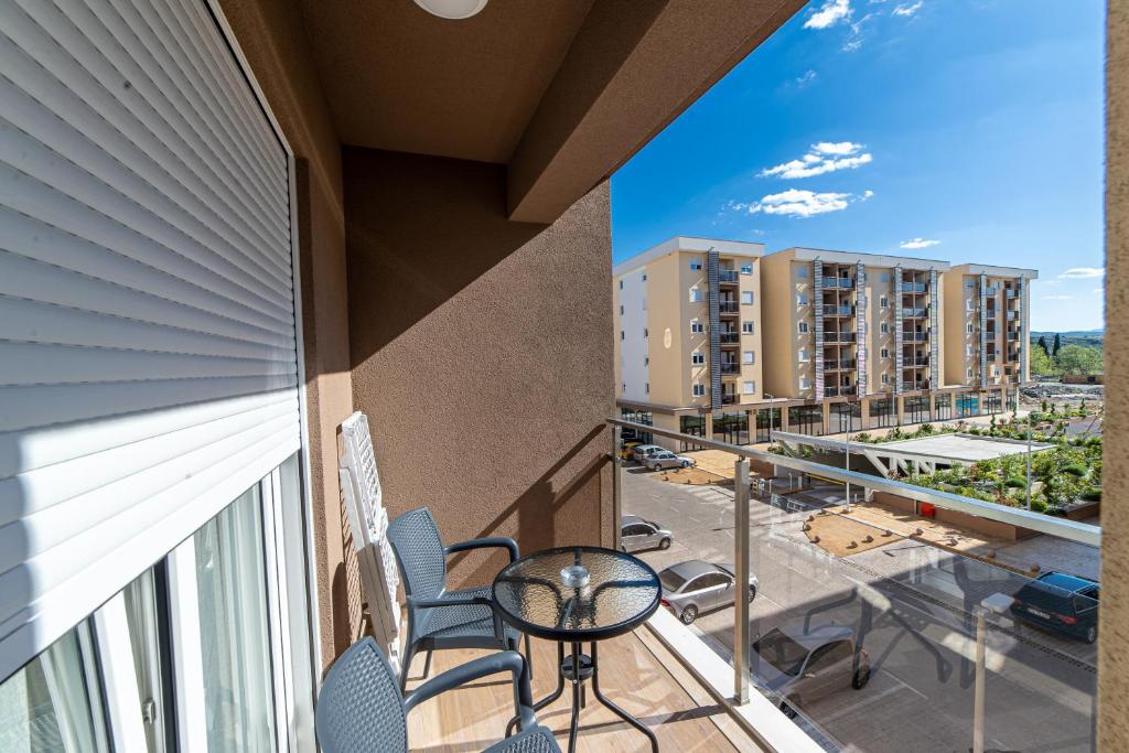 New City Luxury Apartments - 16