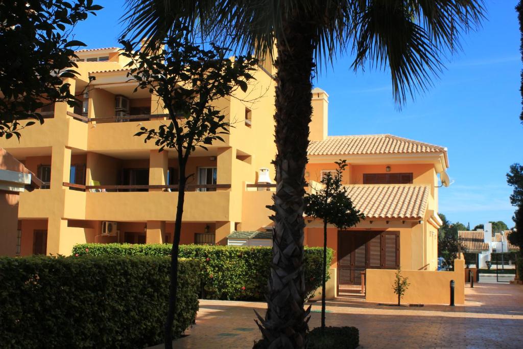 The building in which the holiday home is located