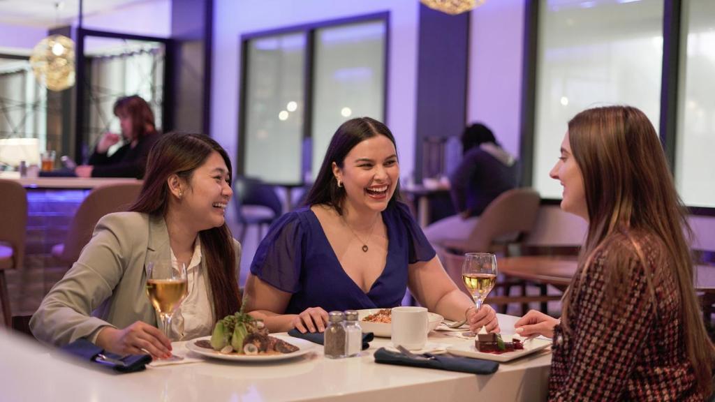 Toronto Airport Marriott Hotel - Resim 3