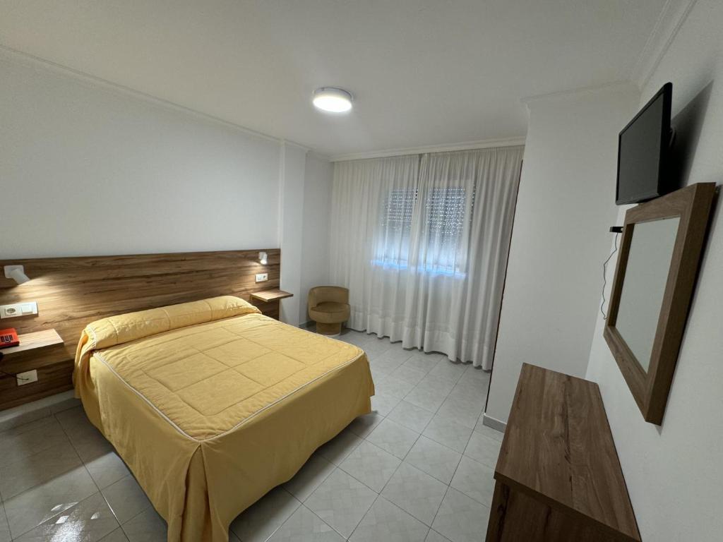 Hotel HERMIDA 5000 - Single Room