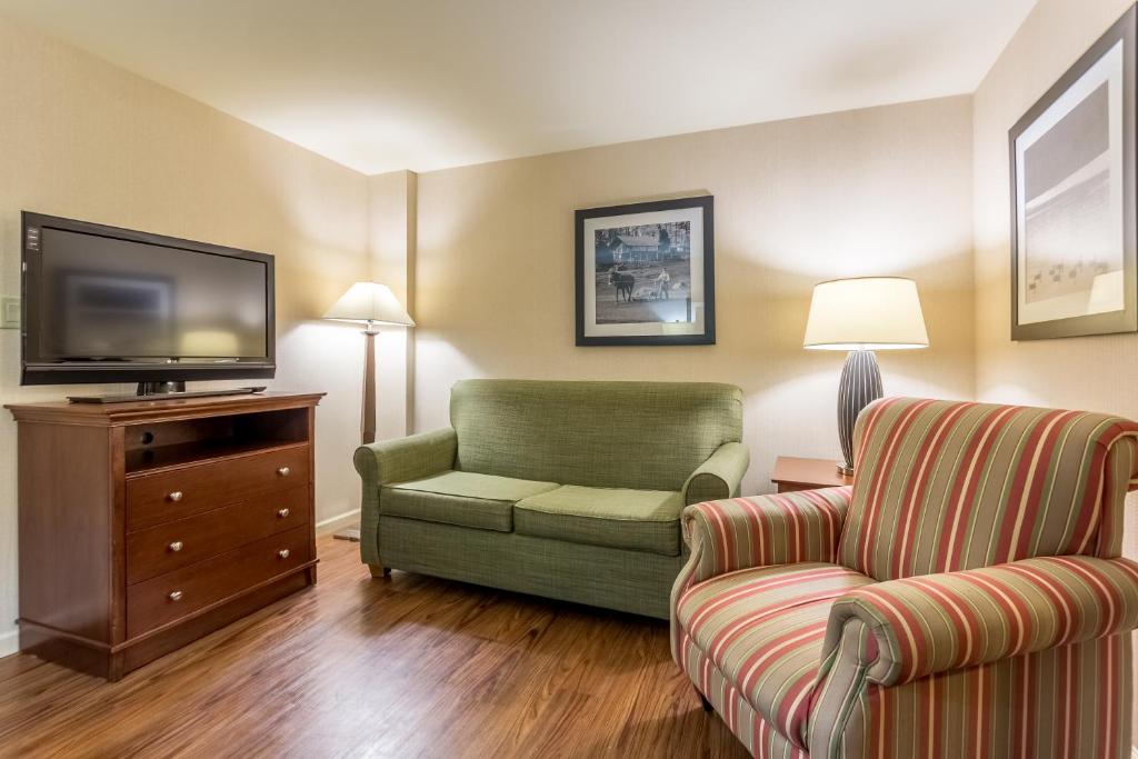 Country Inn & Suites by Radisson, Knoxville at Cedar Bluff, TN - Studiosuite Met Kingsize Bed