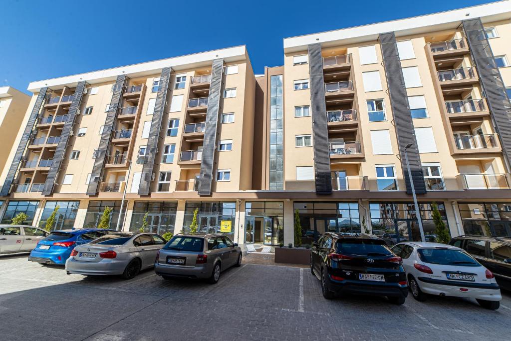 New City Luxury Apartments - 19