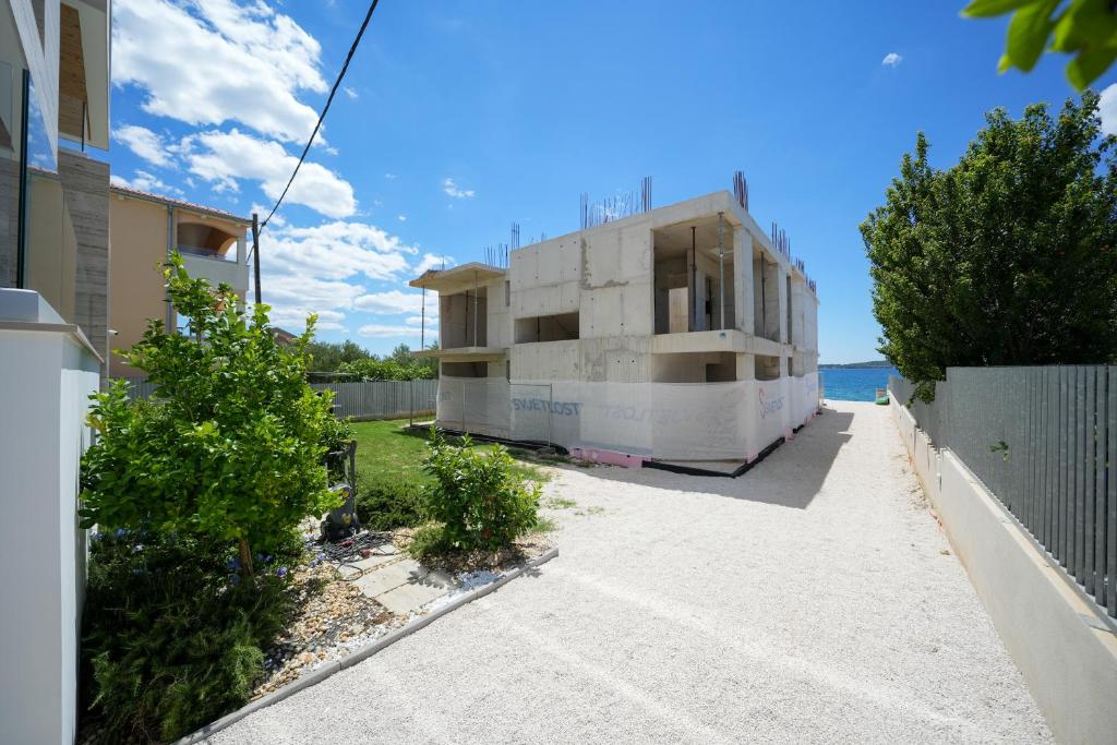 Budova, kde se apartmán nachází