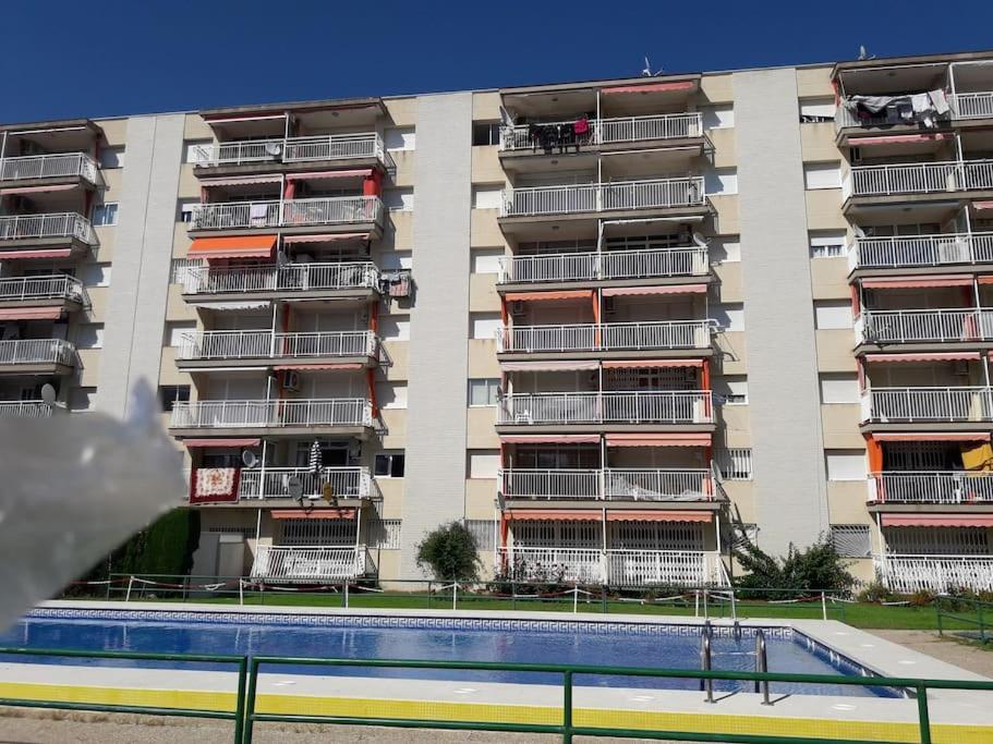 Apartamento en Complejo Residencial DMS III