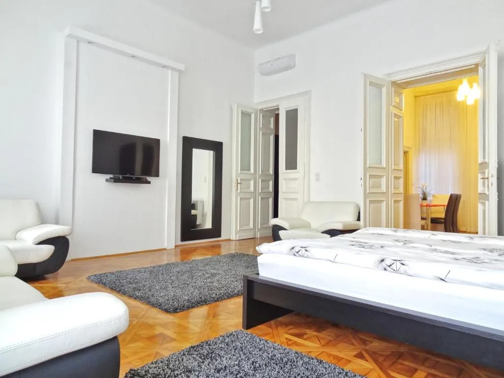 Erzsebet Boulevard Apartment, Budapesta, Ungaria