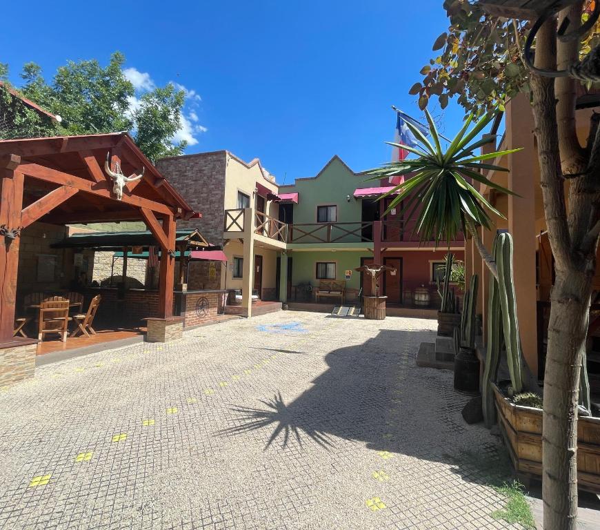 Budova, kde se hotel nachází