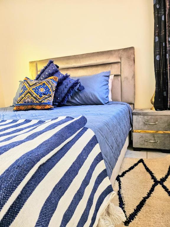 Postel nebo postele na pokoji v ubytování Riads Dar ZAO - logements entiers