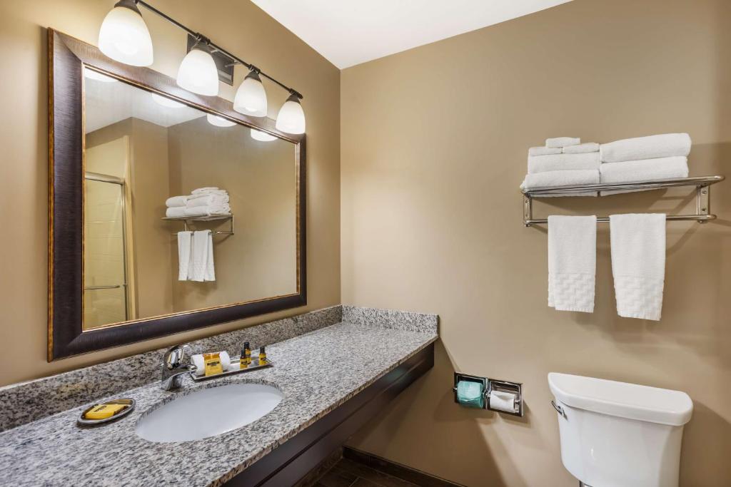 Best Western Plus Intercourse Village Inn photo