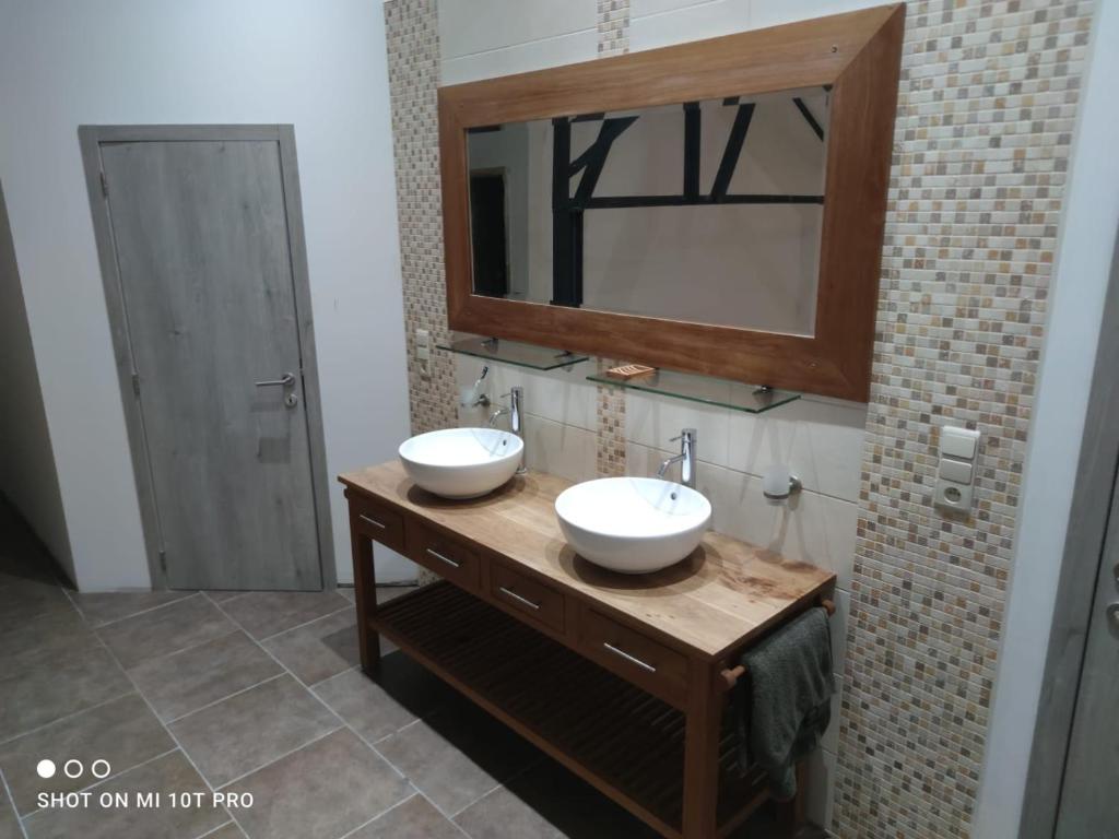 Koupelna v ubytování Belle villa de luxe avec 8 chambres