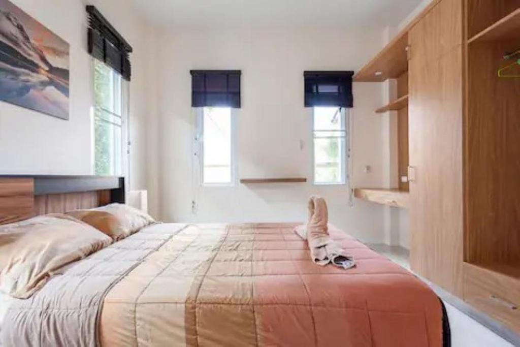 Postel nebo postele na pokoji v ubytování Luxury 3 bed pool villa