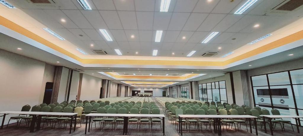 Konferenční prostory v ubytování TOS Hotel & Convention Center Tangerang Powered by Archipelago