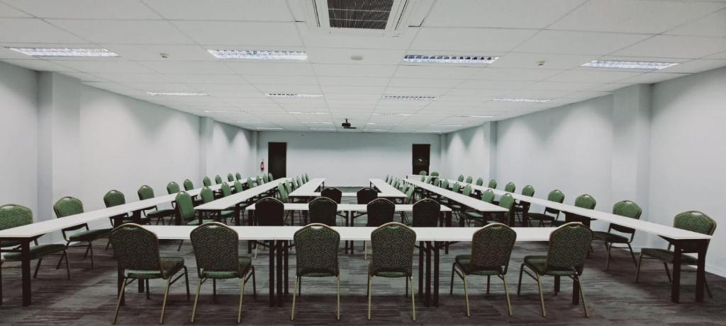 Konferenční prostory v ubytování TOS Hotel & Convention Center Tangerang Powered by Archipelago