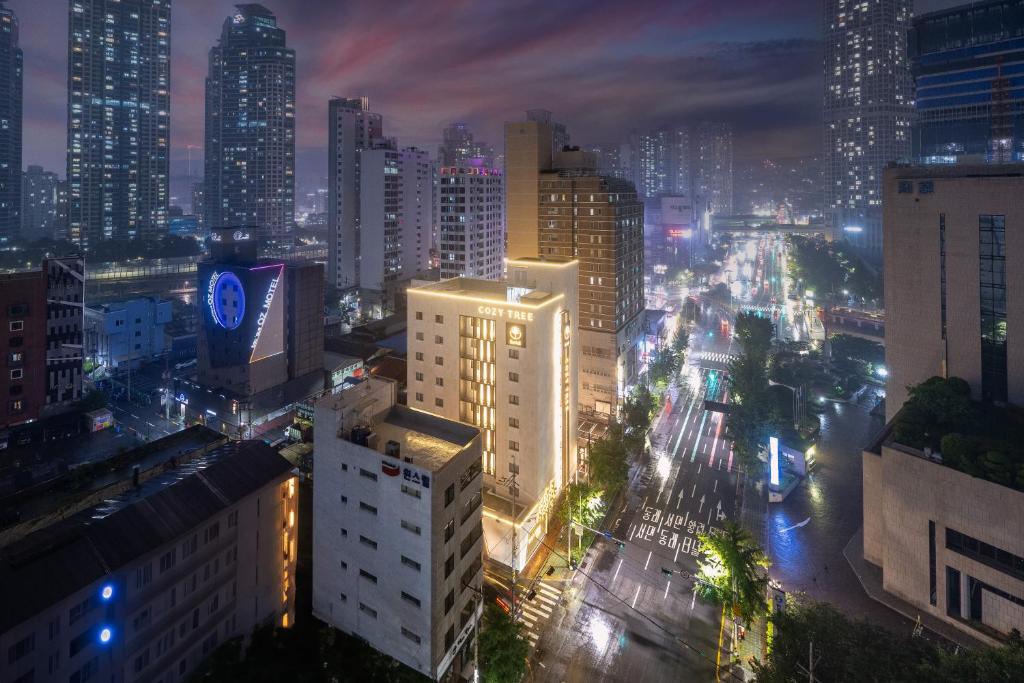 Nespecifikovaný výhled na destinaci Pusan nebo výhled na město při pohledu z hotelu