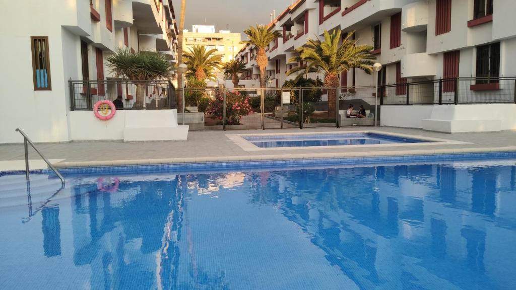 Foto dalla galleria di Altemar, two bedrooms las americas ad Arona