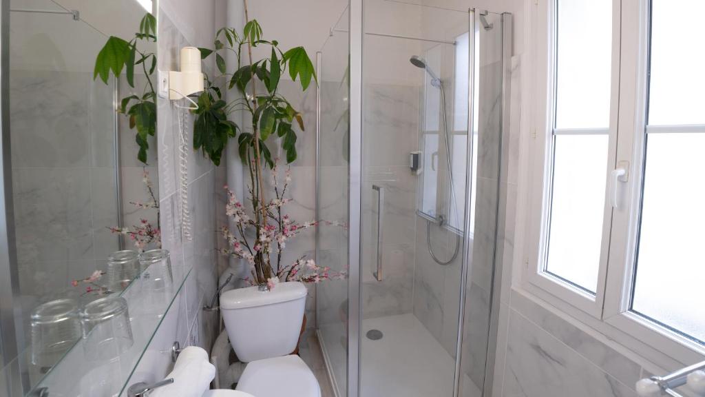 Hotel Des Grands Hommes - Bordeaux Centre - Resim 14