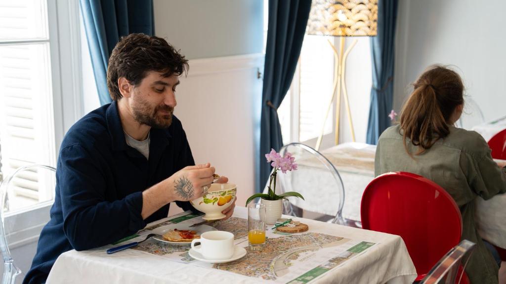 Hotel Des Grands Hommes - Bordeaux Centre - Resim 26