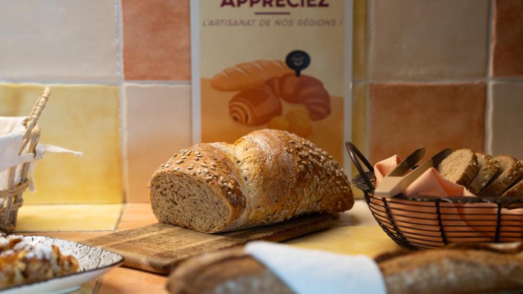 Hotel Des Grands Hommes - Bordeaux Centre - Resim 31