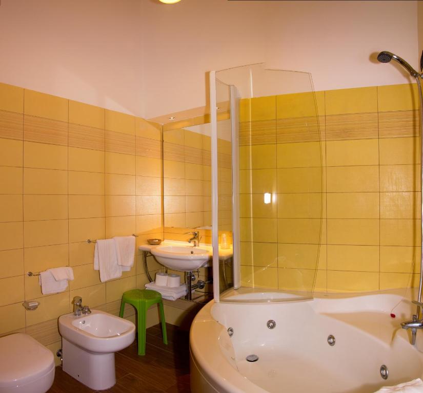 Koupelna v ubytování Residence Villa Il Glicine