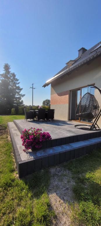Zahrada ubytování Przy jeziorze - domek na Kaszubach