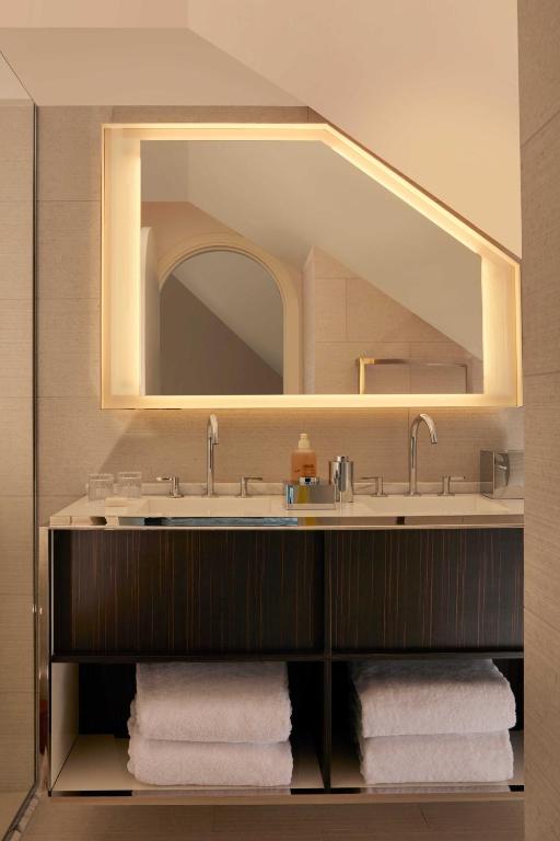 Hotel La Villa Saint Germain Des Prés - Resim 32