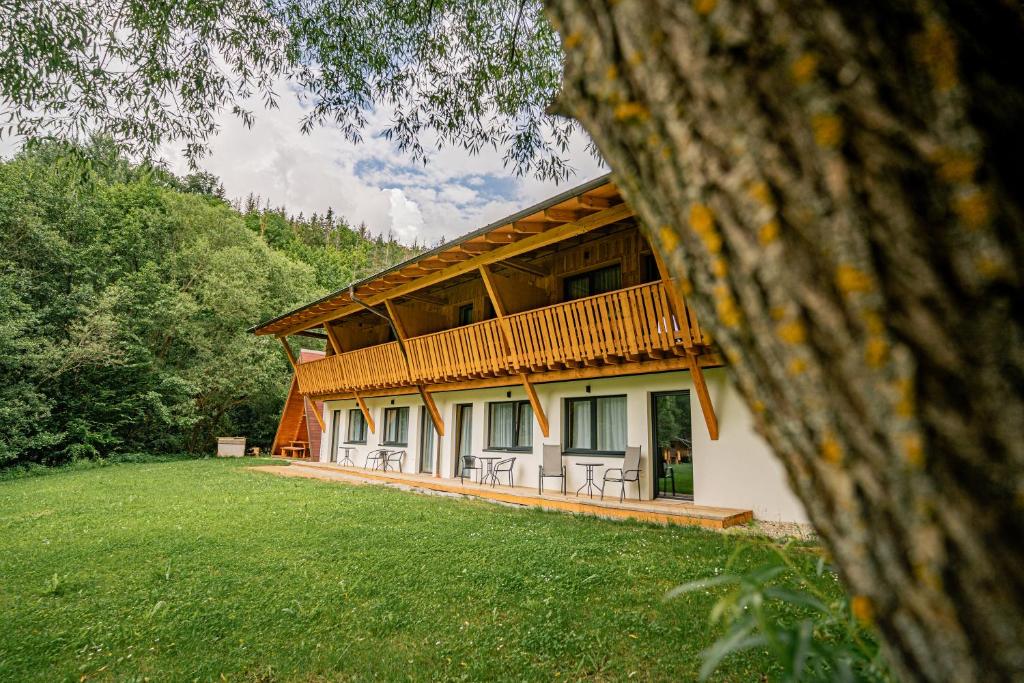 Budova, kde se hotel nachází
