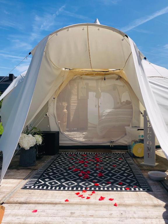 Fotografie z fotogalerie ubytování Luxe Glamping Moonlight v destinaci Brakel