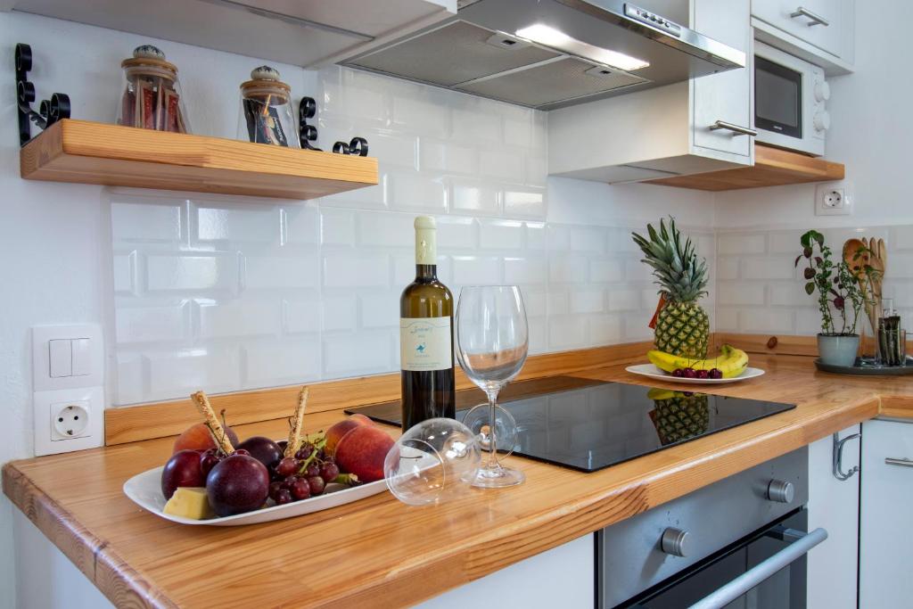 Kuchyň nebo kuchyňský kout v ubytování Babilia central appartment suites Limenas Hersonisou