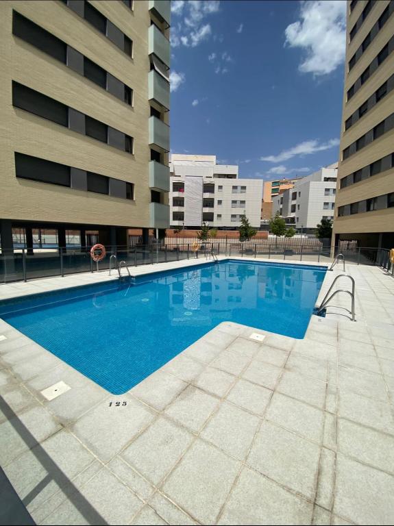 Bazén v ubytovaní GUNI SUITES JARDINEs alebo v jeho blízkosti
