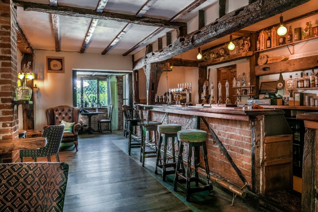 The Barking Buck - Resim 7