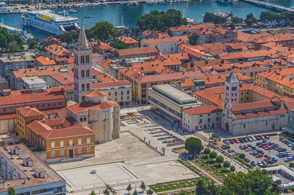 Výhľad na mesto Zadar alebo výhľad na mesto priamo z dovolenkového domu