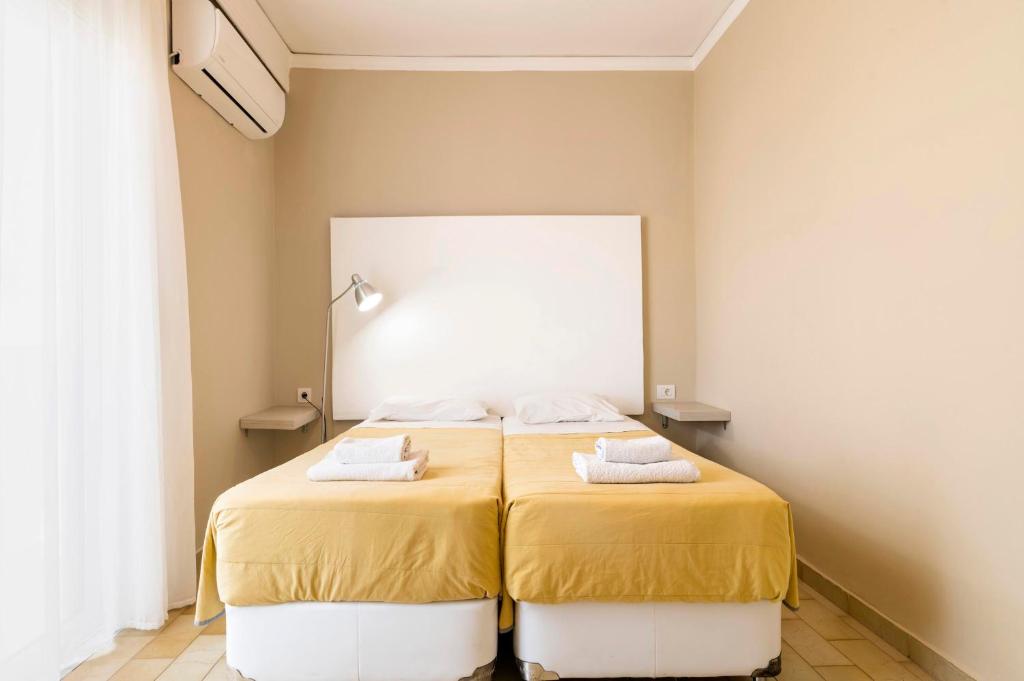 Lefka Hotel & Apartments - Resim 17