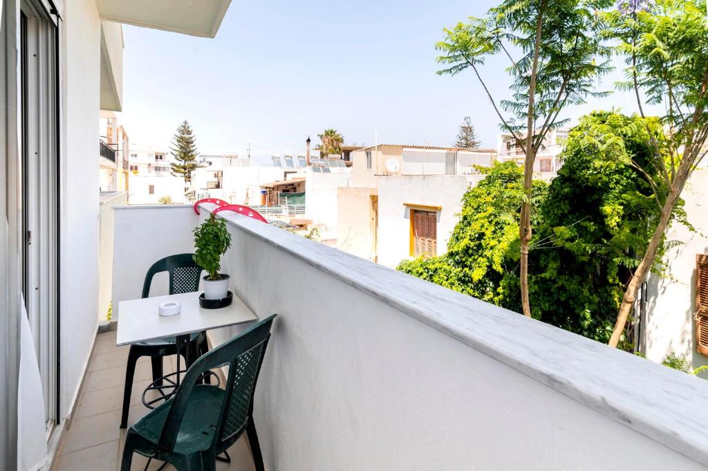 Lefka Hotel & Apartments - Resim 28