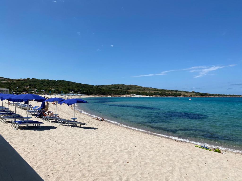 Fotografie z fotogalerie ubytování Villetta a schiera in paradiso v destinaci Isola Rossa