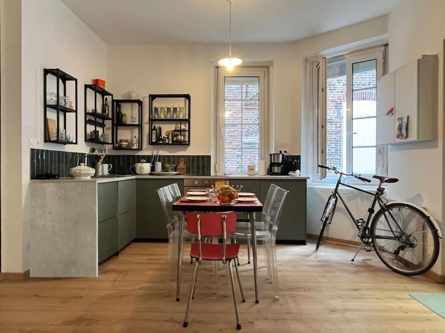 Kuchyňa alebo kuchynka v ubytovaní Maison Mathilde, centre-ville Eu
