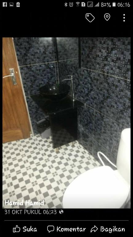 RF Hotel - Deluxe Room (2 Adults + 1 Child)