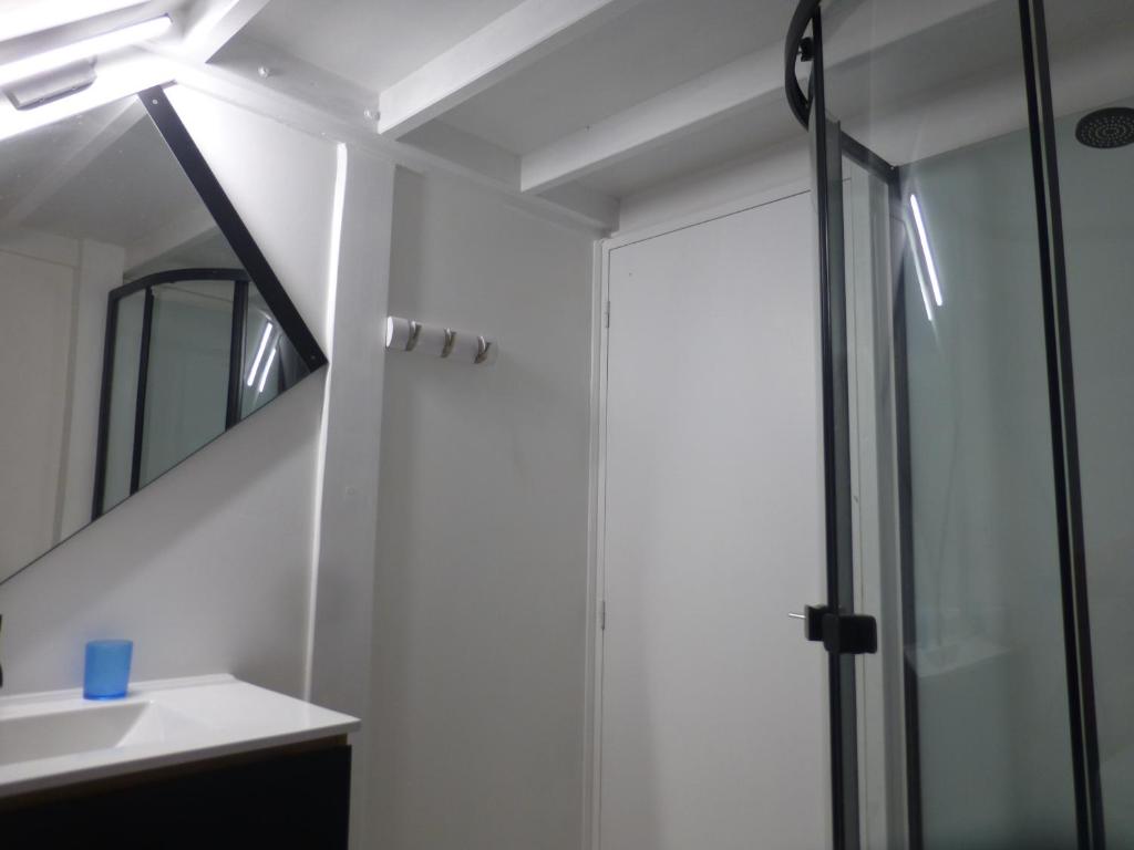 Koupelna v ubytování Gîte du Colombier