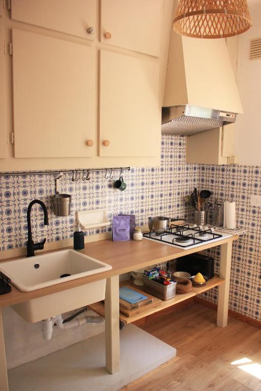 Kuchyň nebo kuchyňský kout v ubytování Yacumama Guesthouse
