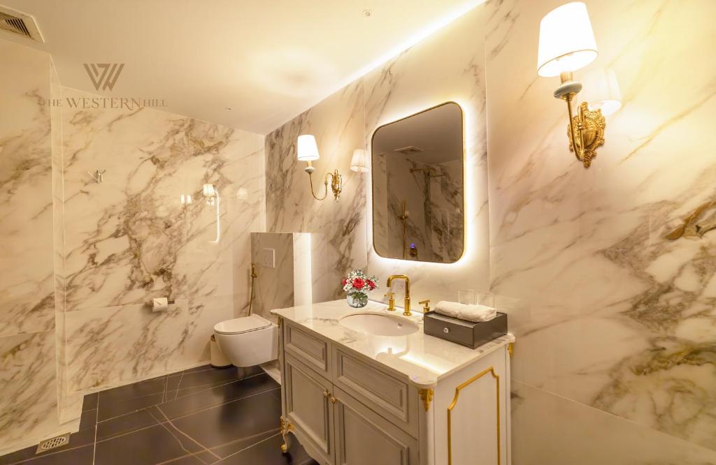 Suite Junior Nhìn Ra Thành Phố