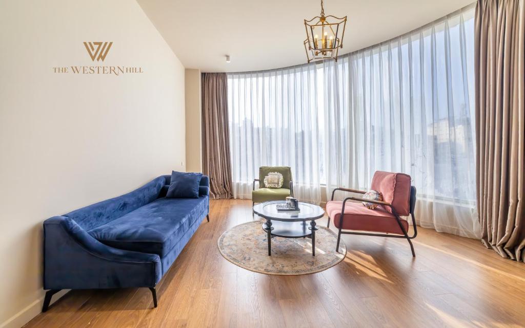 Suite Nhìn Ra Thành Phố