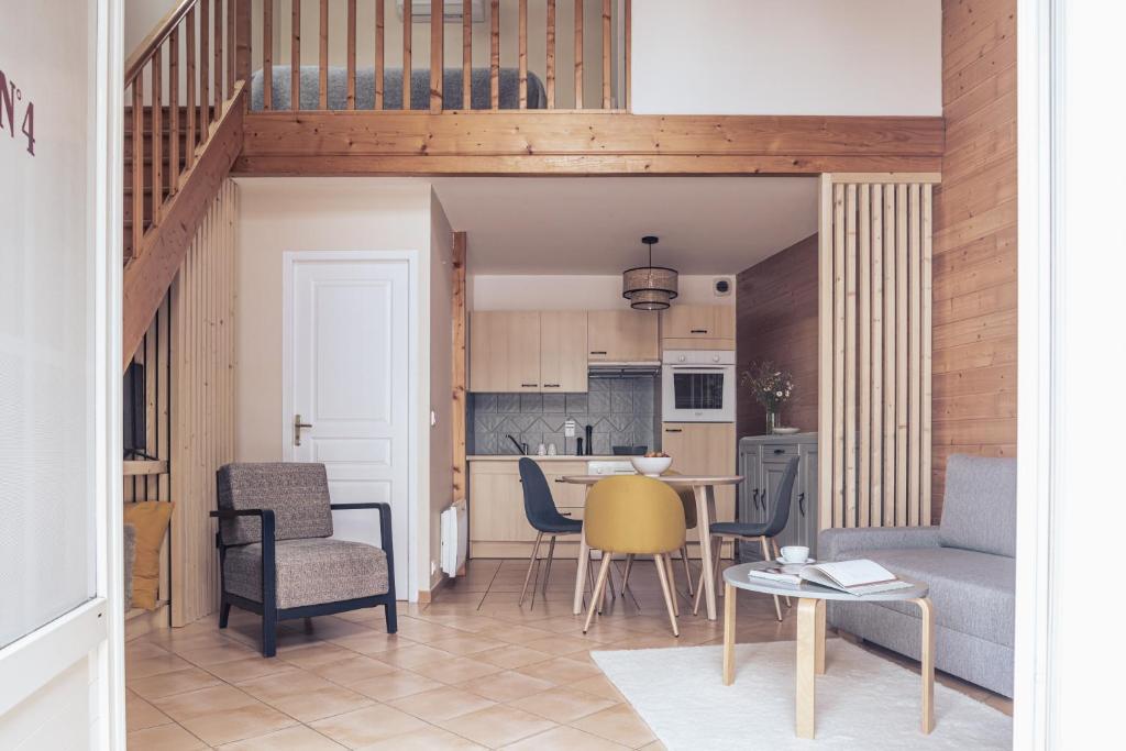 Kuchyň nebo kuchyňský kout v ubytování Le Clos du 5 - Appart Hotel Bagneres