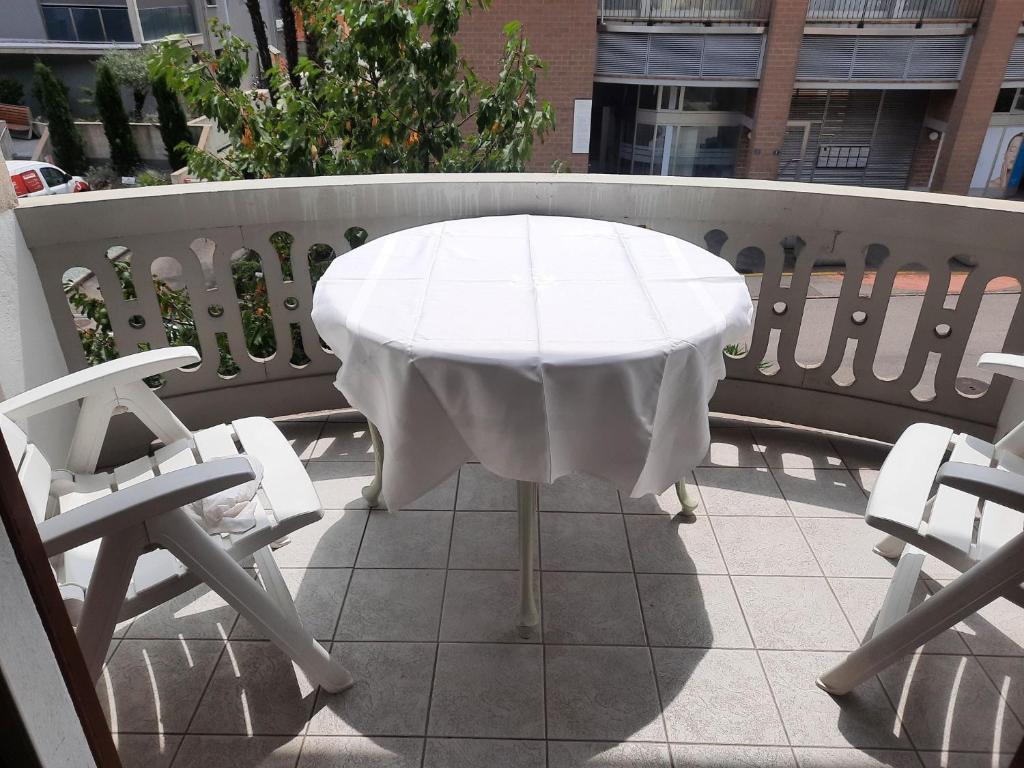 Ampie camere Locarno - Resim 12