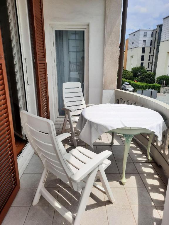 Ampie camere Locarno - Resim 13