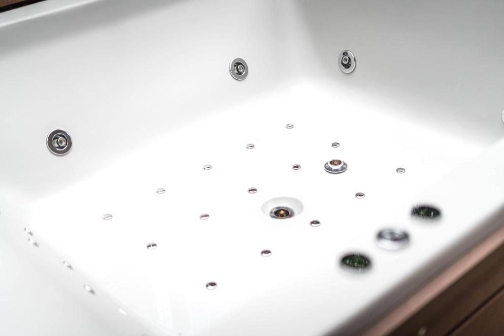 Belle Athenes - Luxury Rooms at Monastiraki Railway Station - Resim 29