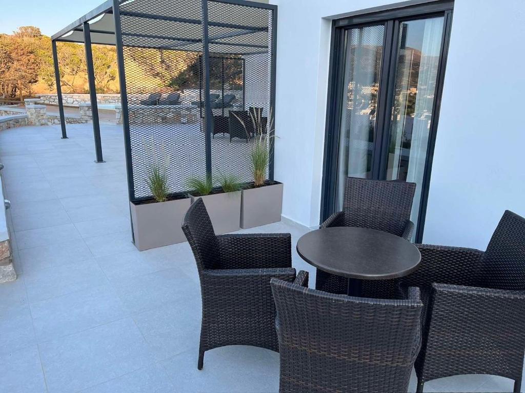 Балкон или терраса в Caldera Suites "Ελιά"